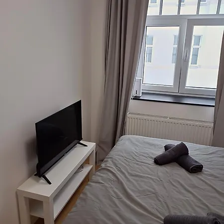 Apartment New Gray In The Center Of